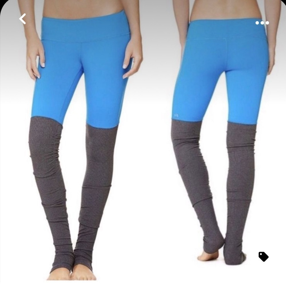 Alo Yoga High Waisted Goddess Legging. M